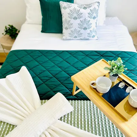 Apartment Luxury Flat In Lisbon, Ideal For Tourists *