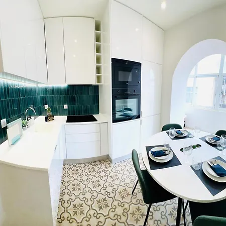 Luxury Flat In Lisbon, Ideal For Tourists Apartment