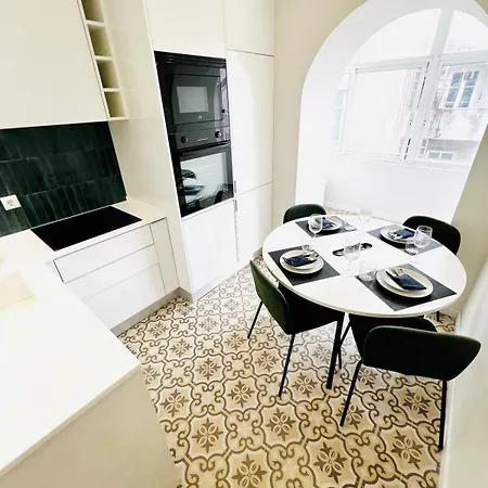 Luxury Flat In Lisbon, Ideal For Tourists Lisbon